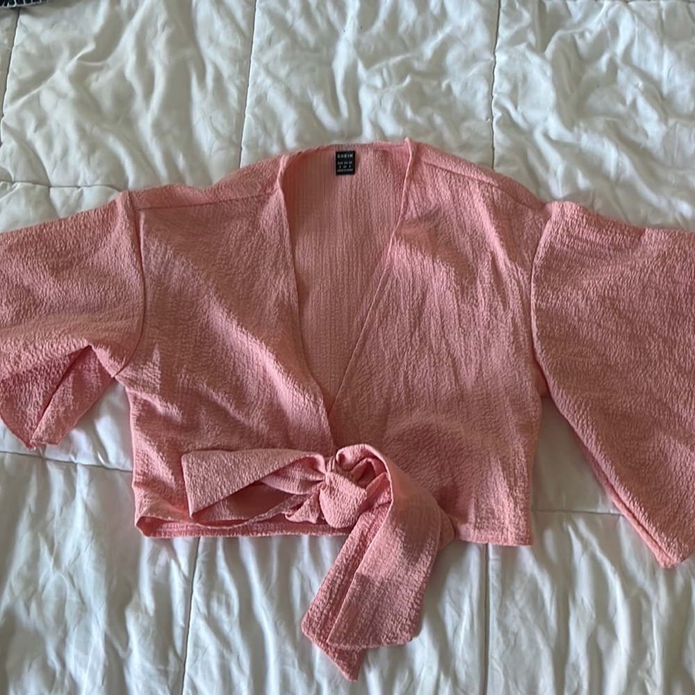 tie front crop top